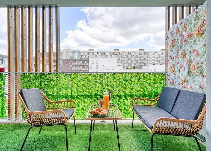 T2 Luxe Proche Paris Terrasse Parking Prive