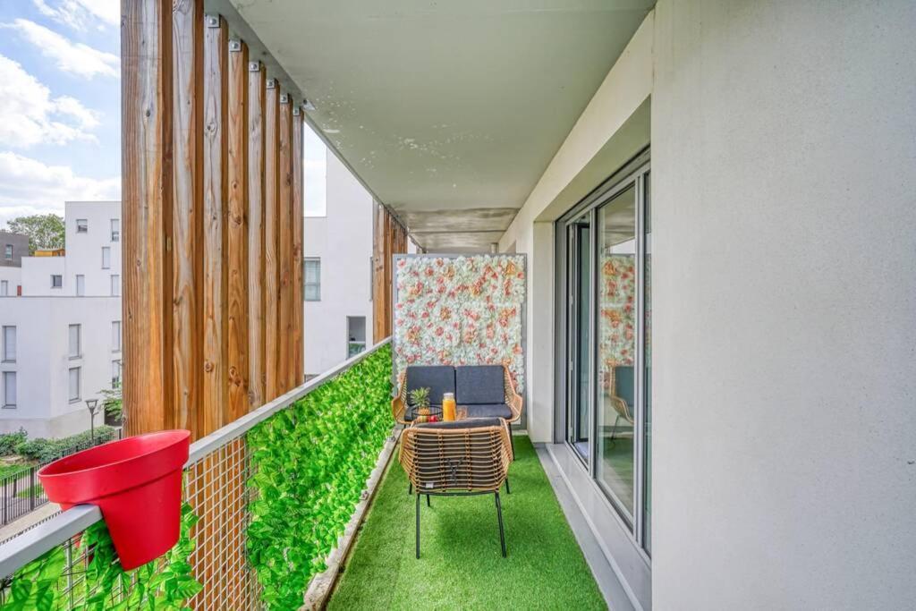 Apartment T2 Luxe Proche Paris Terrasse Parking Prive *